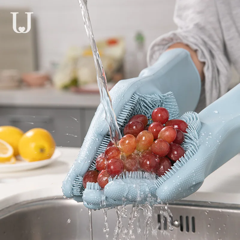 Dishwashing silicone cleaning gloves